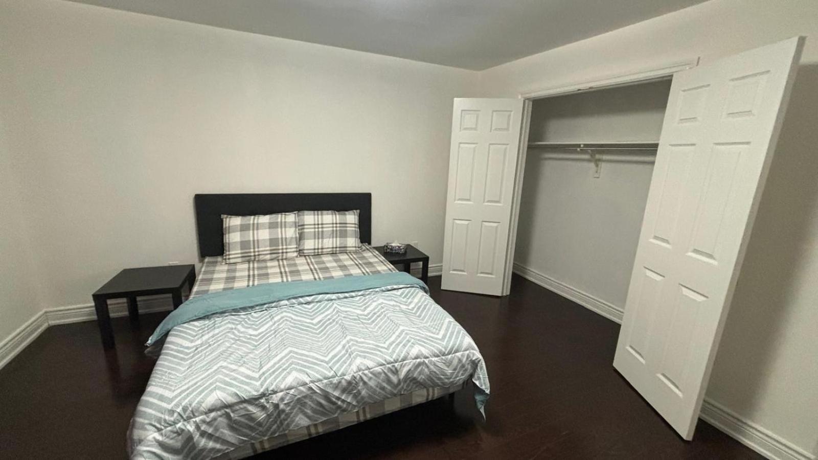 Hollywell Daire Mississauga Dış mekan fotoğraf